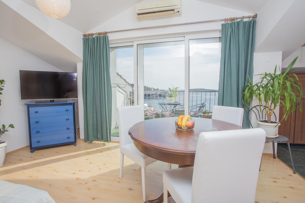 Apartment Lili Hvar Island Екстериор снимка