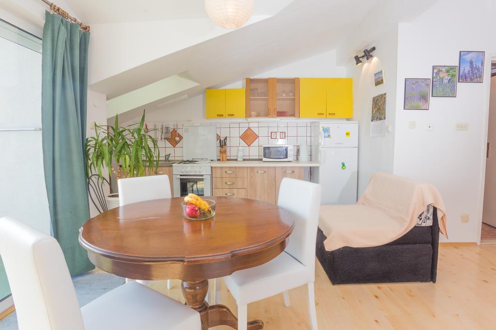 Apartment Lili Hvar Island Екстериор снимка